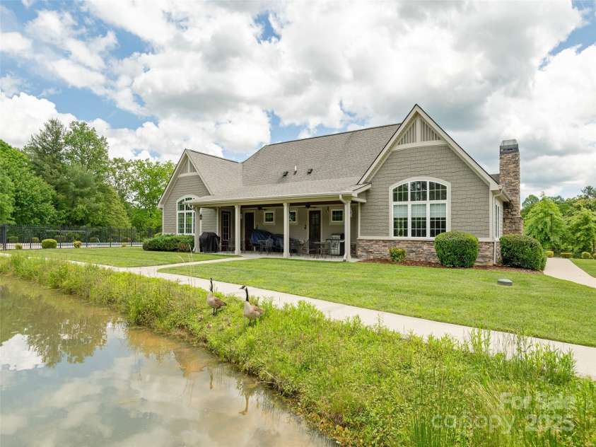 896 Blacksmith Run Drive, Hendersonville, NC 28792.  MLS# CAR4259496, YatesRealty ID 14708. 