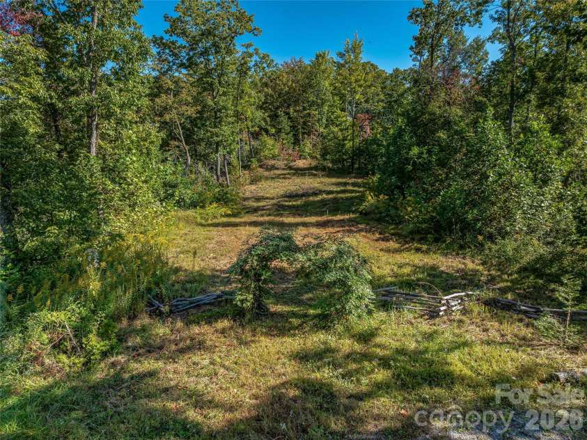 382 Black Oak Cove Road, Candler, NC 28715.  MLS# CAR4310781, YatesRealty ID 14709. 