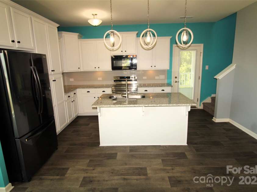 518 Dutch White Drive, Clover, SC 29710.  MLS# CAR4301115, YatesRealty ID 14709. 