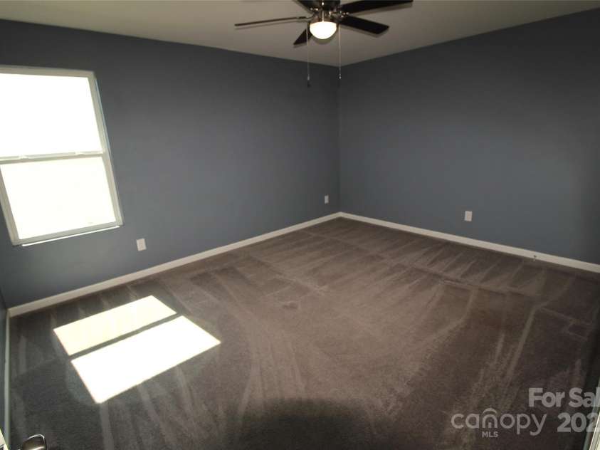 518 Dutch White Drive, Clover, SC 29710.  MLS# CAR4301115, YatesRealty ID 14709. 