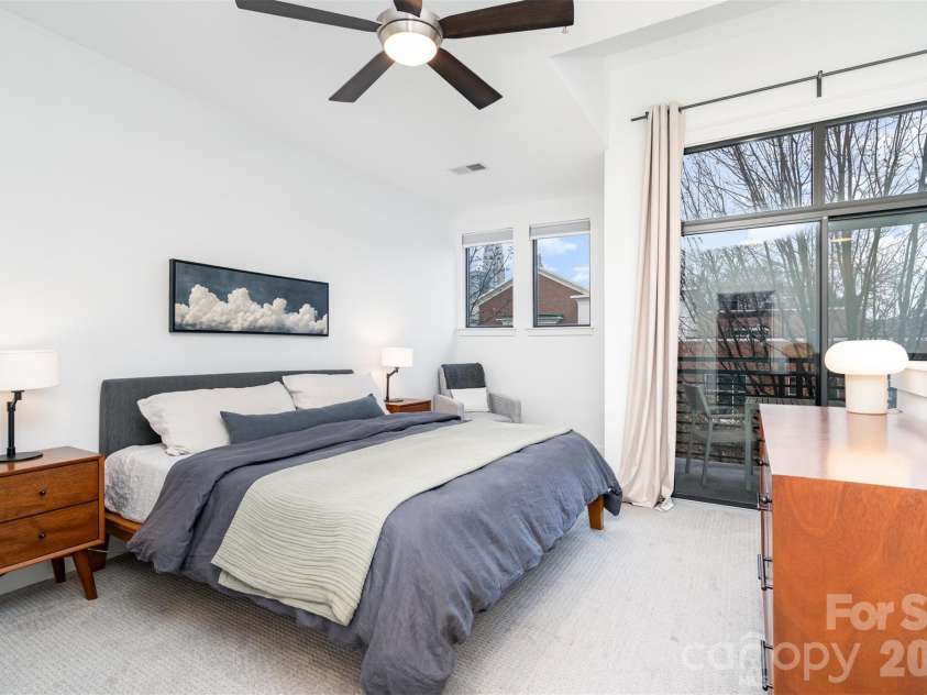 514 Mcdowell Street, Charlotte, NC 28204.  MLS# CAR4327095, YatesRealty ID 1471. 