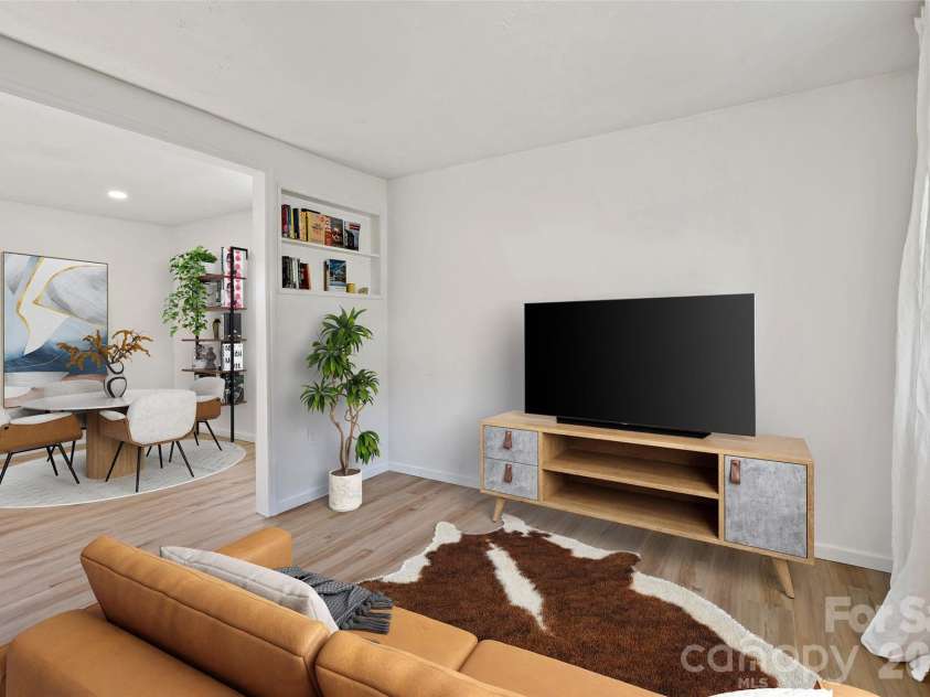 29 Alexander Street, Black Mountain, NC 28711.  MLS# CAR4329485, YatesRealty ID 14711. Virtually Staged Living Room 
