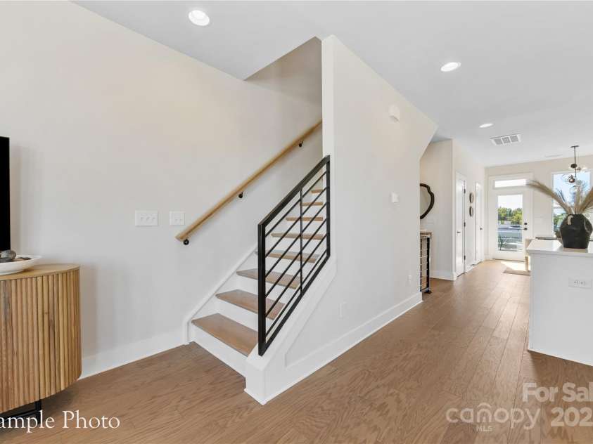 138 Red Azalea Lane, Charlotte, NC 28217.  MLS# CAR4250160, YatesRealty ID 14712. 