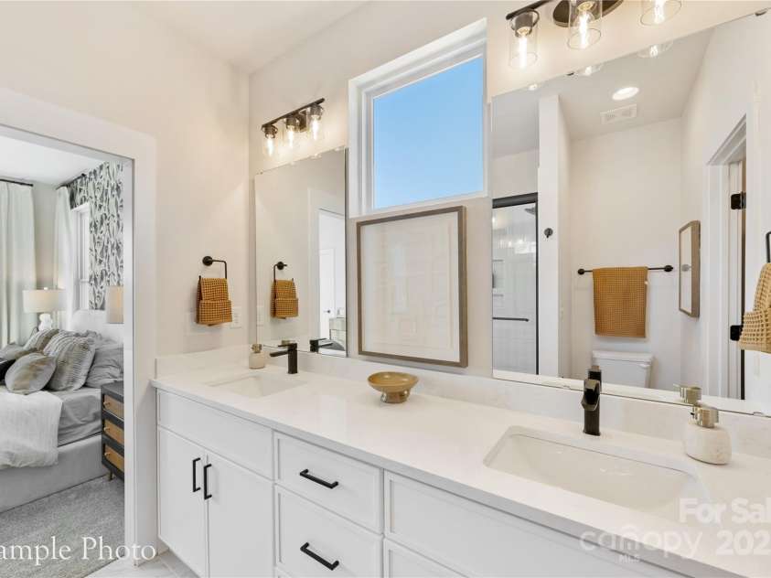 138 Red Azalea Lane, Charlotte, NC 28217.  MLS# CAR4250160, YatesRealty ID 14712. 
