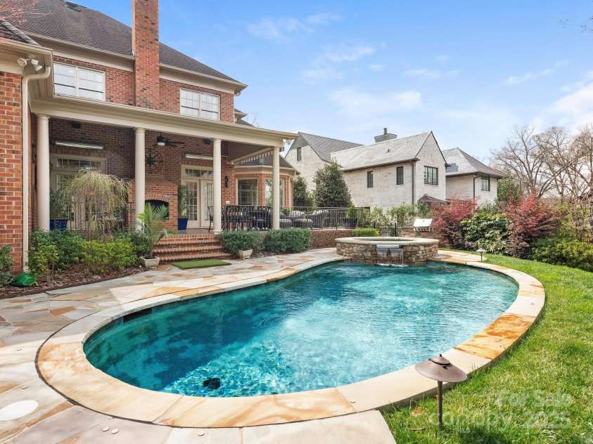 2021 Coniston Place, Charlotte, NC 28207.  MLS# CAR4237058, YatesRealty ID 14713. Pool