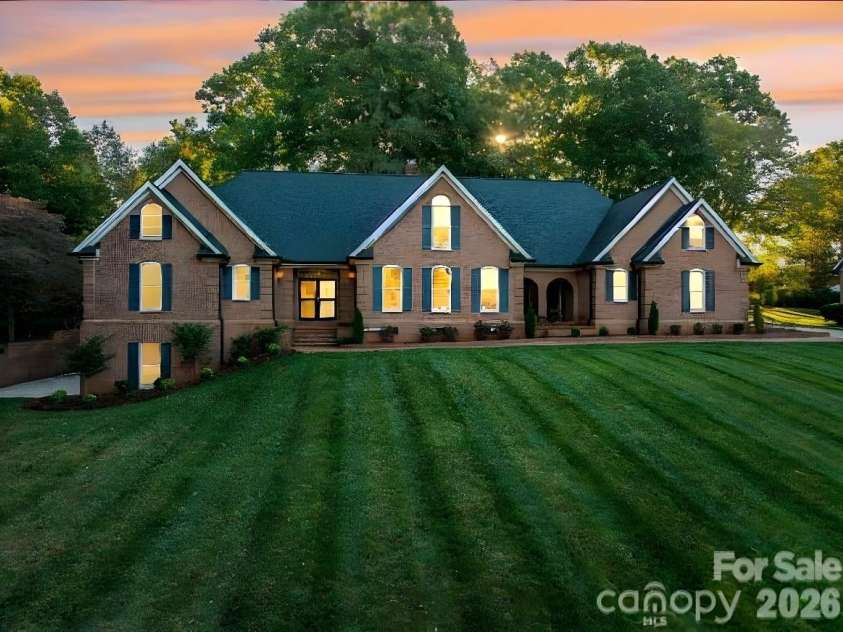 208 Hollow Road, Lincolnton, NC 28092.  MLS# CAR4316864, YatesRealty ID 14714. 