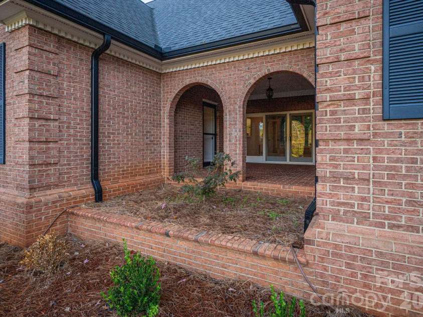 208 Hollow Road, Lincolnton, NC 28092.  MLS# CAR4316864, YatesRealty ID 14714. Breezeway