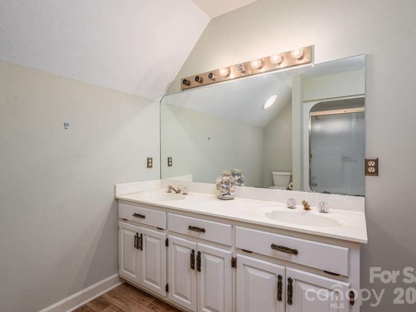 208 Hollow Road, Lincolnton, NC 28092.  MLS# CAR4316864, YatesRealty ID 14714. Double vanity