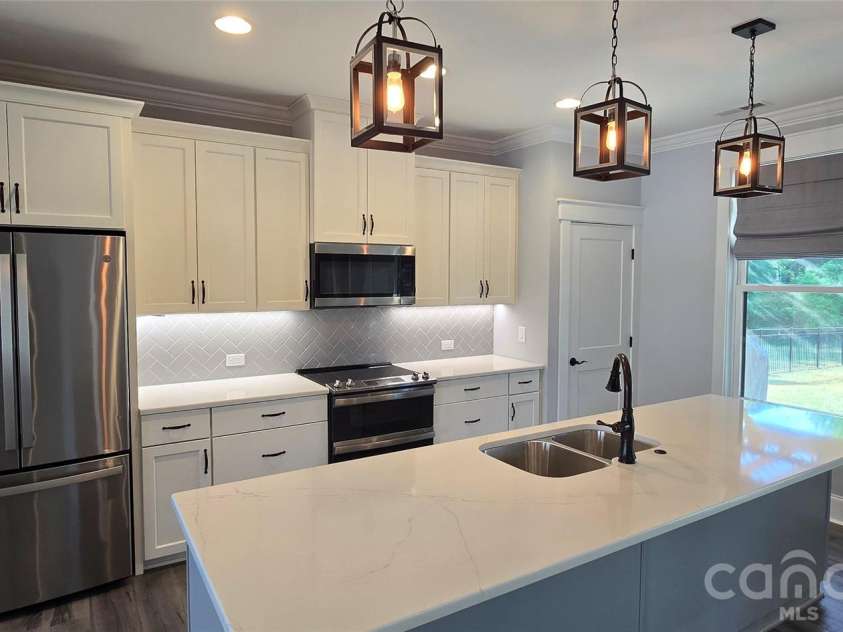 5282 Lake Glenn Drive, Stanfield, NC 28163.  MLS# CAR4370612, YatesRealty ID 14715. 