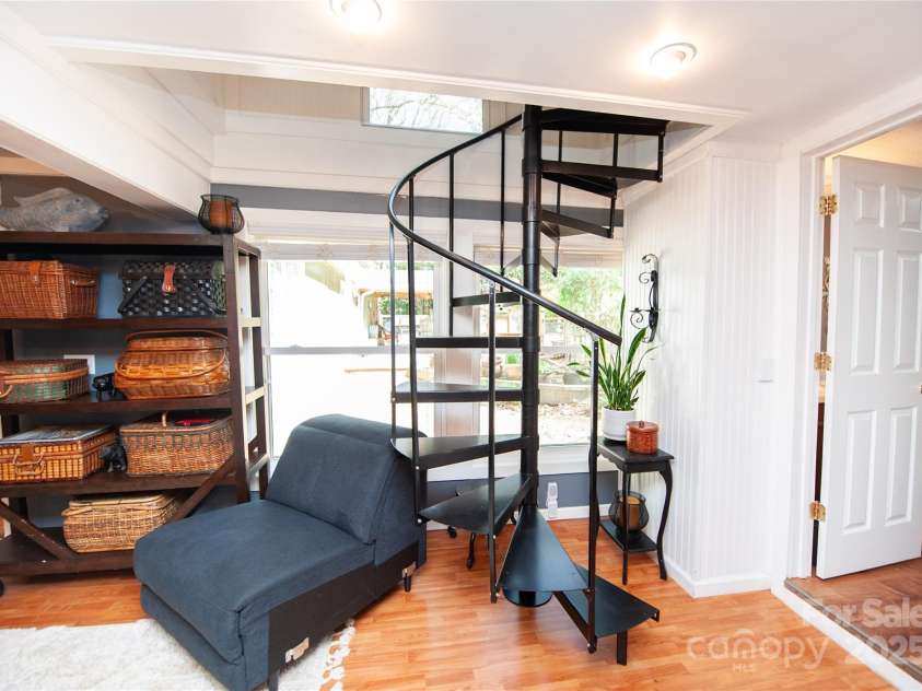 1924 Lamb Mountain Road, Hendersonville, NC 28792.  MLS# CAR4298658, YatesRealty ID 14717. Main Home