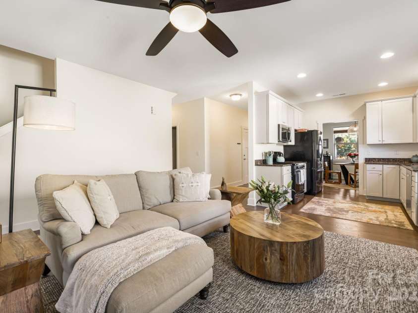 504 Rosebud Orchid Way, Weaverville, NC 28787.  MLS# CAR4318464, YatesRealty ID 14719. Family Room off Kitchen