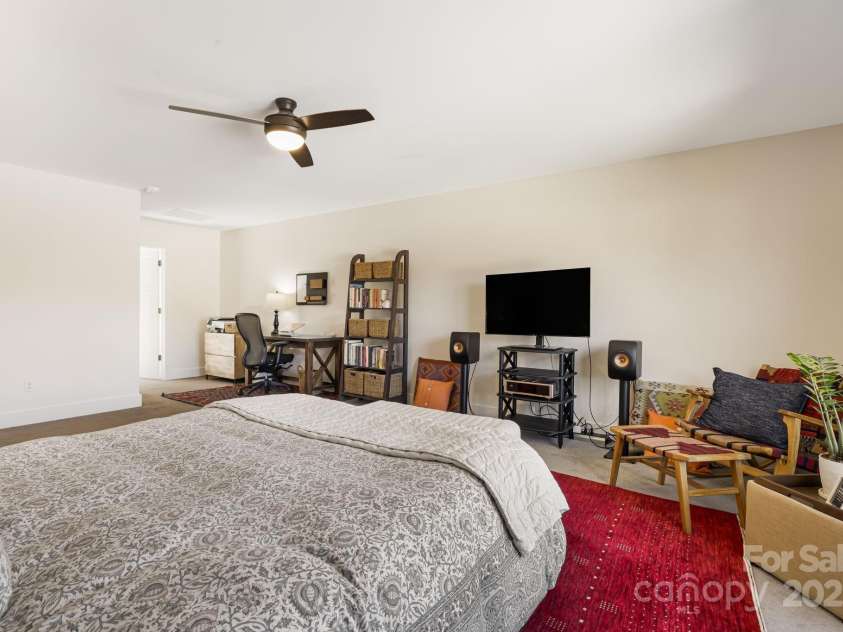 504 Rosebud Orchid Way, Weaverville, NC 28787.  MLS# CAR4318464, YatesRealty ID 14719. Second Upper-Level Primary Bedroom with Bonus Flex Room