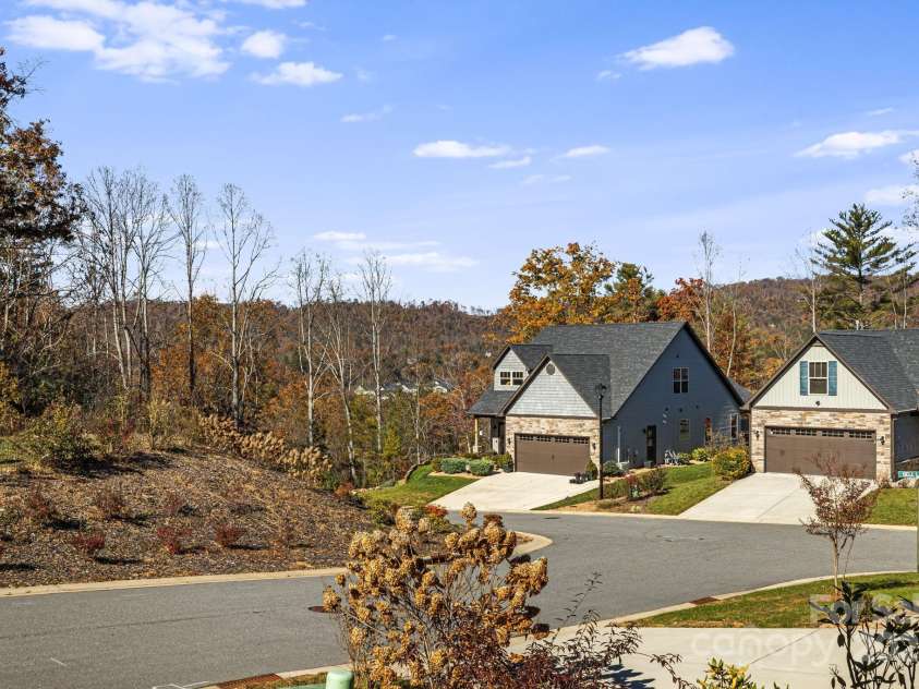 504 Rosebud Orchid Way, Weaverville, NC 28787.  MLS# CAR4318464, YatesRealty ID 14719. What are you waiting for??  You haven't scheduled your showing yet??? Your beautiful Western NC new home awaits. Book soon before it's gone!