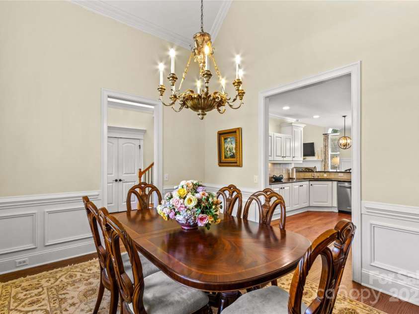 7923 Mountain Shore Drive, Sherrills Ford, NC 28673.  MLS# CAR4251735, YatesRealty ID 14719. 