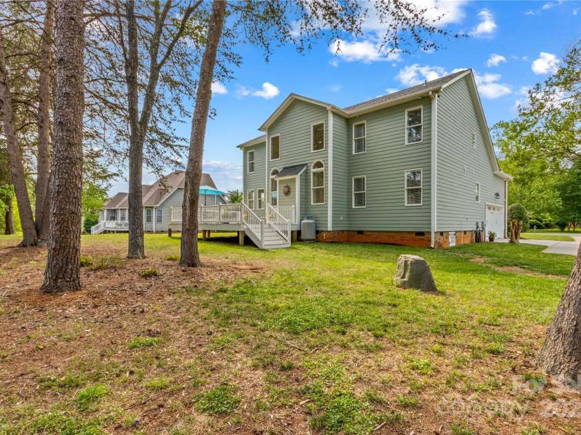 7923 Mountain Shore Drive, Sherrills Ford, NC 28673.  MLS# CAR4251735, YatesRealty ID 14719. 