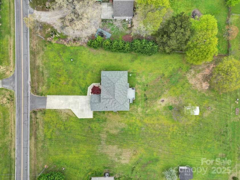 2880 Harmony Road, Rock Hill, SC 29730.  MLS# CAR4220219, YatesRealty ID 14720. 