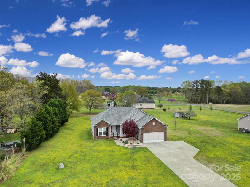 2880 Harmony Road, Rock Hill, SC 29730.  MLS# CAR4220219, YatesRealty ID 14720. 