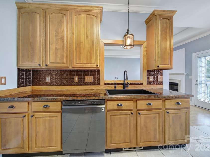 2880 Harmony Road, Rock Hill, SC 29730.  MLS# CAR4220219, YatesRealty ID 14720. 