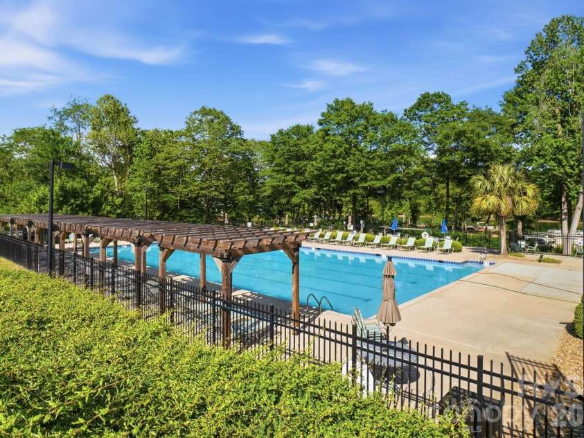 117 Langhorne Drive, Mount Holly, NC 28120.  MLS# CAR4371907, YatesRealty ID 14721. 