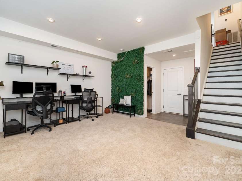 532 Billingsley Road, Charlotte, NC 28211.  MLS# CAR4241781, YatesRealty ID 14721. 