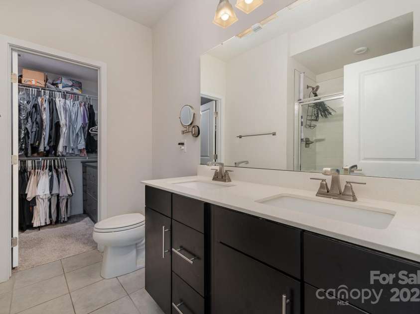 532 Billingsley Road, Charlotte, NC 28211.  MLS# CAR4241781, YatesRealty ID 14721. 
