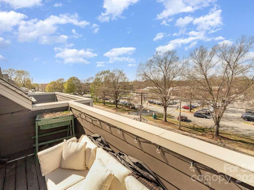 532 Billingsley Road, Charlotte, NC 28211.  MLS# CAR4241781, YatesRealty ID 14721. 