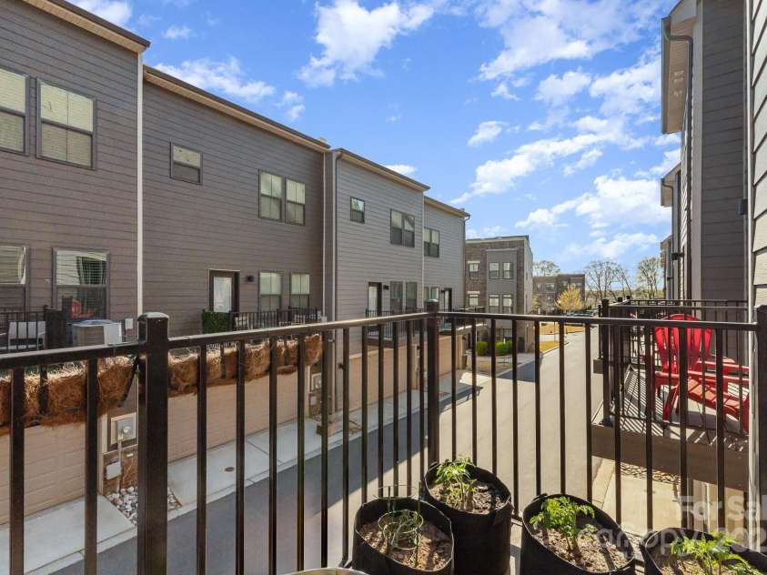 532 Billingsley Road, Charlotte, NC 28211.  MLS# CAR4241781, YatesRealty ID 14721. 