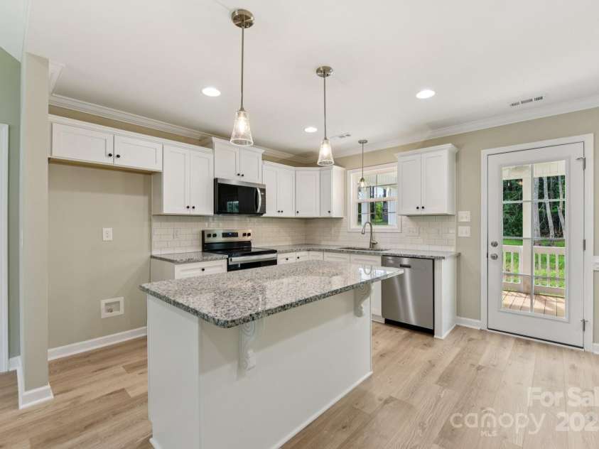 1669 California Road, York, SC 29745.  MLS# CAR4257884, YatesRealty ID 14723. 