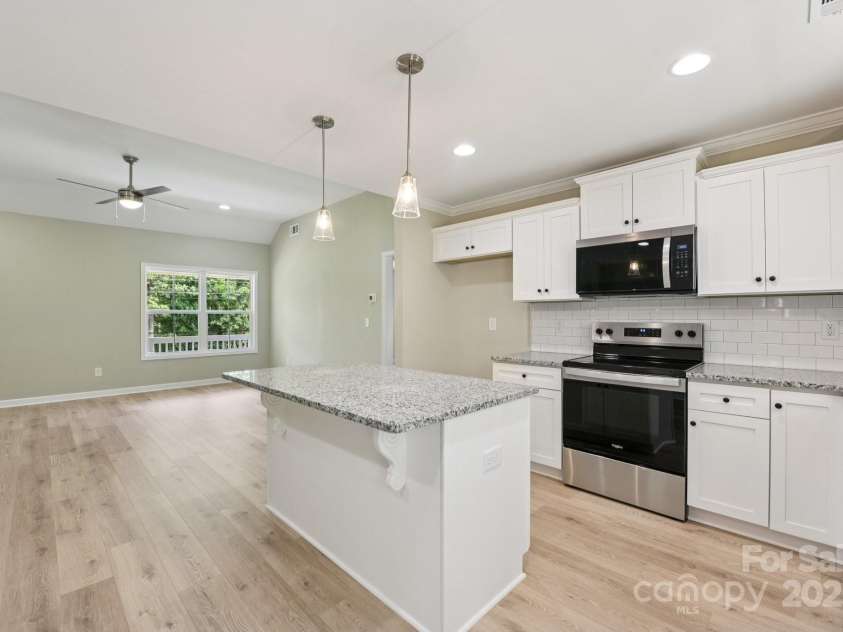 1669 California Road, York, SC 29745.  MLS# CAR4257884, YatesRealty ID 14723. 