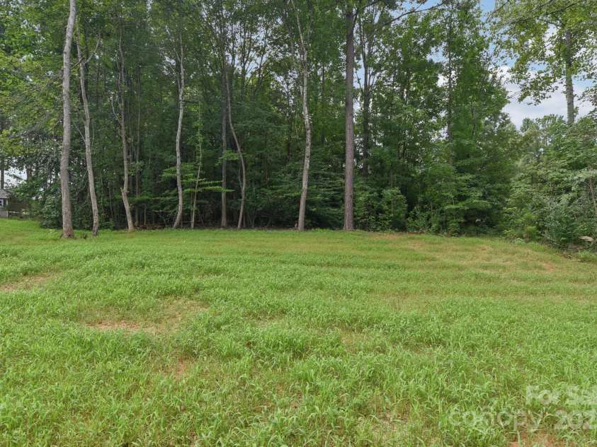 1669 California Road, York, SC 29745.  MLS# CAR4257884, YatesRealty ID 14723. 