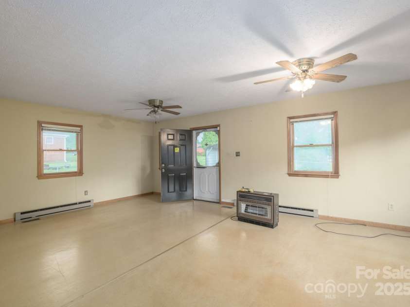 2212 10th Avenue, Hickory, NC 28601.  MLS# CAR4260965, YatesRealty ID 14724. Bedroom 4.