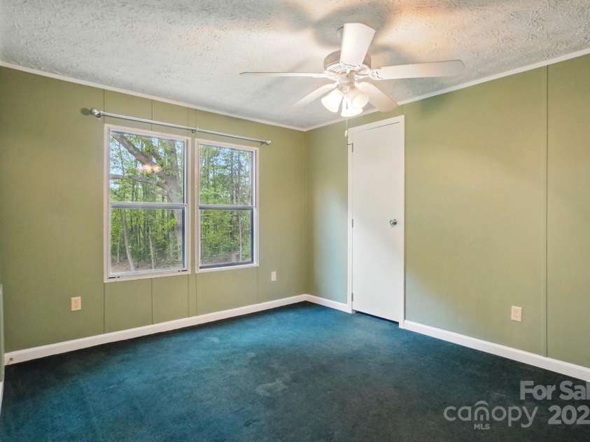 621 Harper Davis Road, Lake Wylie, SC 29710.  MLS# CAR4247083, YatesRealty ID 14726. 