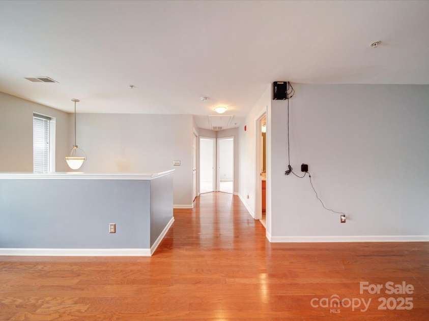 650 Raphael Place, Charlotte, NC 28205.  MLS# CAR4248746, YatesRealty ID 14727. 