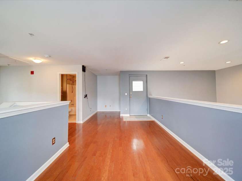 650 Raphael Place, Charlotte, NC 28205.  MLS# CAR4248746, YatesRealty ID 14727. 