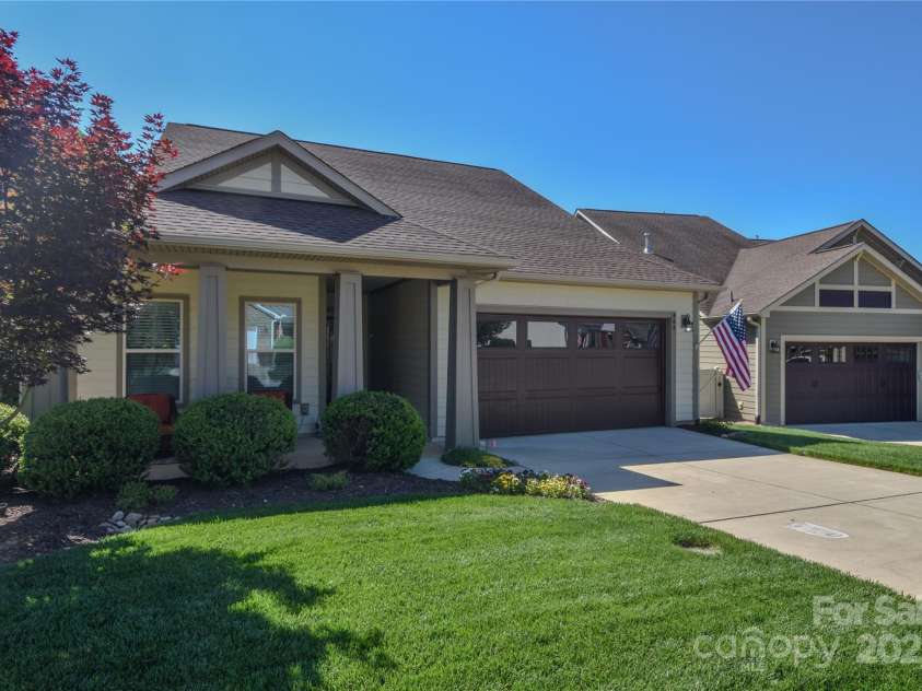 464 Granite Lake Court, Denver, NC 28037.  MLS# CAR4256536, YatesRealty ID 14729. 