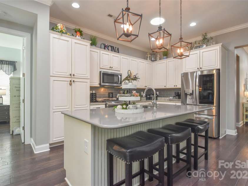 464 Granite Lake Court, Denver, NC 28037.  MLS# CAR4256536, YatesRealty ID 14729. 