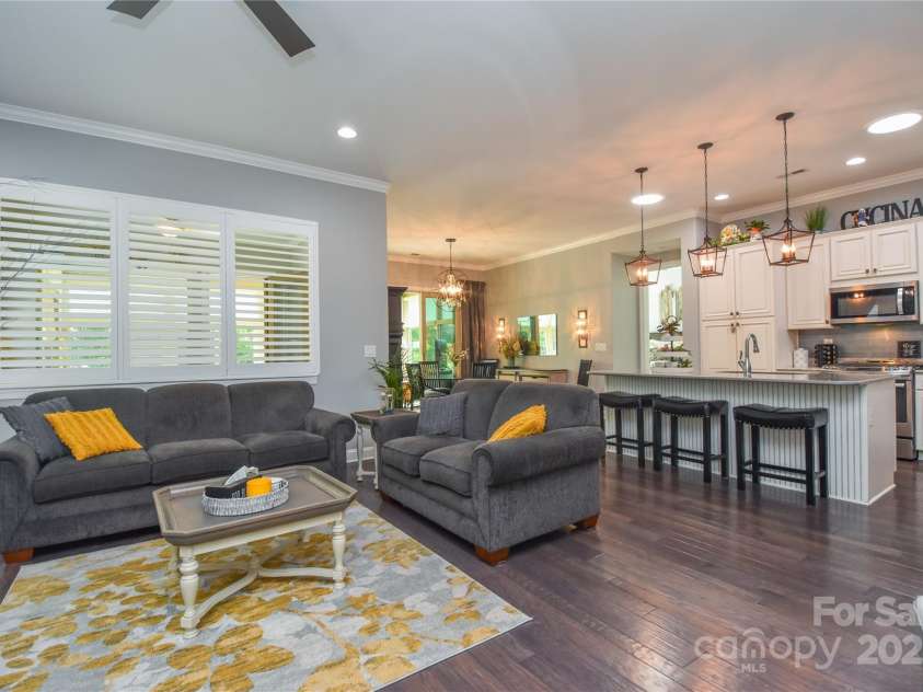 464 Granite Lake Court, Denver, NC 28037.  MLS# CAR4256536, YatesRealty ID 14729. 