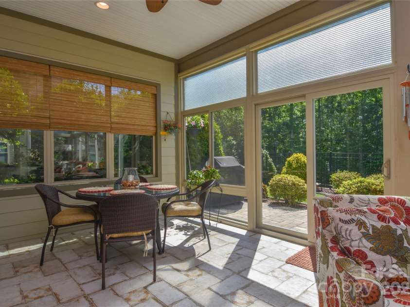 464 Granite Lake Court, Denver, NC 28037.  MLS# CAR4256536, YatesRealty ID 14729. 