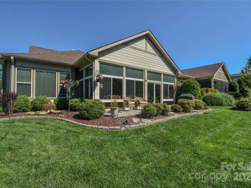 464 Granite Lake Court, Denver, NC 28037.  MLS# CAR4256536, YatesRealty ID 14729. 