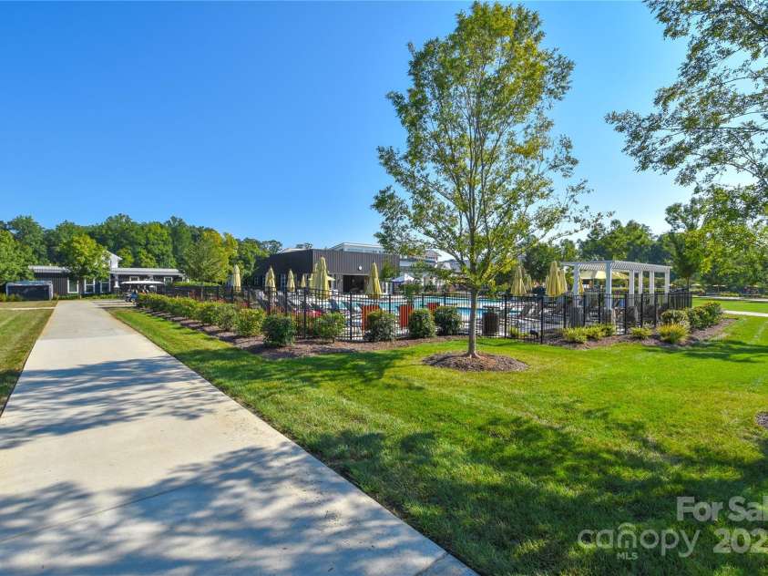 464 Granite Lake Court, Denver, NC 28037.  MLS# CAR4256536, YatesRealty ID 14729. 