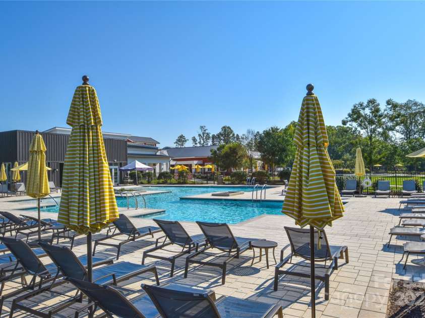 464 Granite Lake Court, Denver, NC 28037.  MLS# CAR4256536, YatesRealty ID 14729. 