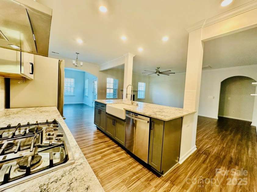 5604 Glad Acres Road Road, Pfafftown, NC 27040.  MLS# CAR4220404, YatesRealty ID 1473. 