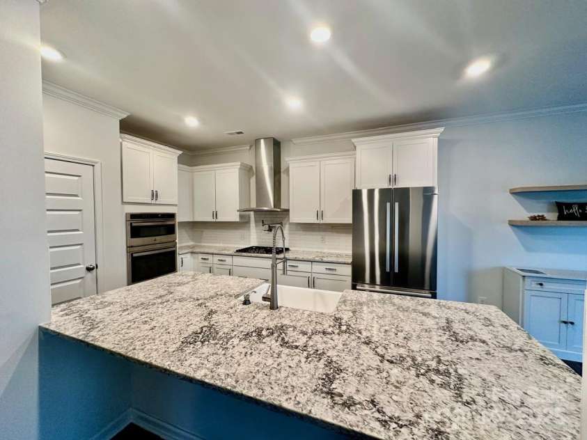 5604 Glad Acres Road Road, Pfafftown, NC 27040.  MLS# CAR4220404, YatesRealty ID 1473. 