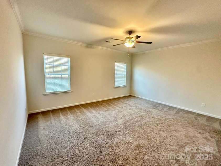 5604 Glad Acres Road Road, Pfafftown, NC 27040.  MLS# CAR4220404, YatesRealty ID 1473. 