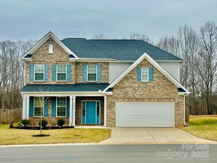 5604 Glad Acres Road Road, Pfafftown, NC 27040.  MLS# CAR4220404, YatesRealty ID 1473. 
