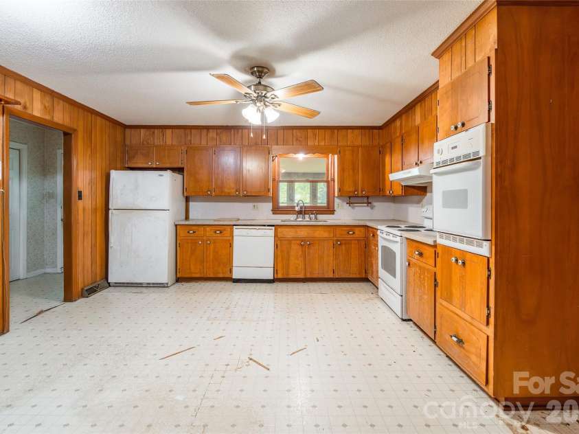2506 Colebrook Drive, Rock Hill, SC 29732.  MLS# CAR4372240, YatesRealty ID 14730. 
