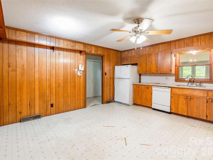 2506 Colebrook Drive, Rock Hill, SC 29732.  MLS# CAR4372240, YatesRealty ID 14730. 