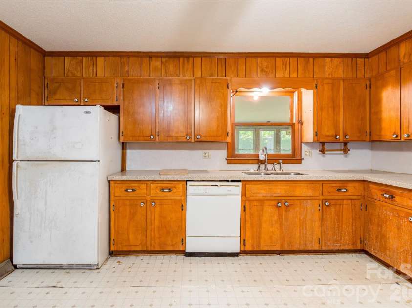 2506 Colebrook Drive, Rock Hill, SC 29732.  MLS# CAR4372240, YatesRealty ID 14730. 