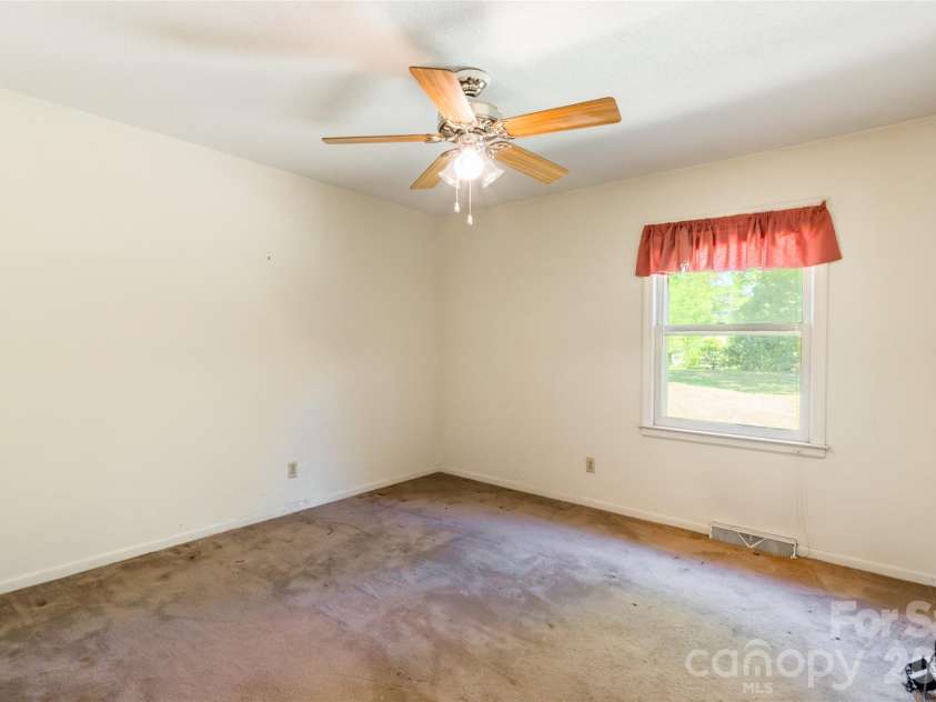 2506 Colebrook Drive, Rock Hill, SC 29732.  MLS# CAR4372240, YatesRealty ID 14730. 