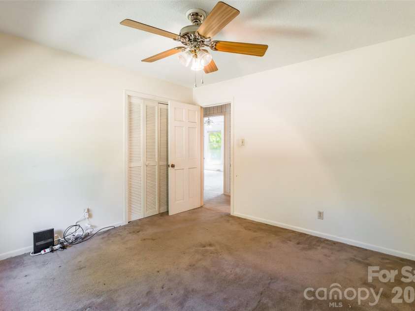2506 Colebrook Drive, Rock Hill, SC 29732.  MLS# CAR4372240, YatesRealty ID 14730. 